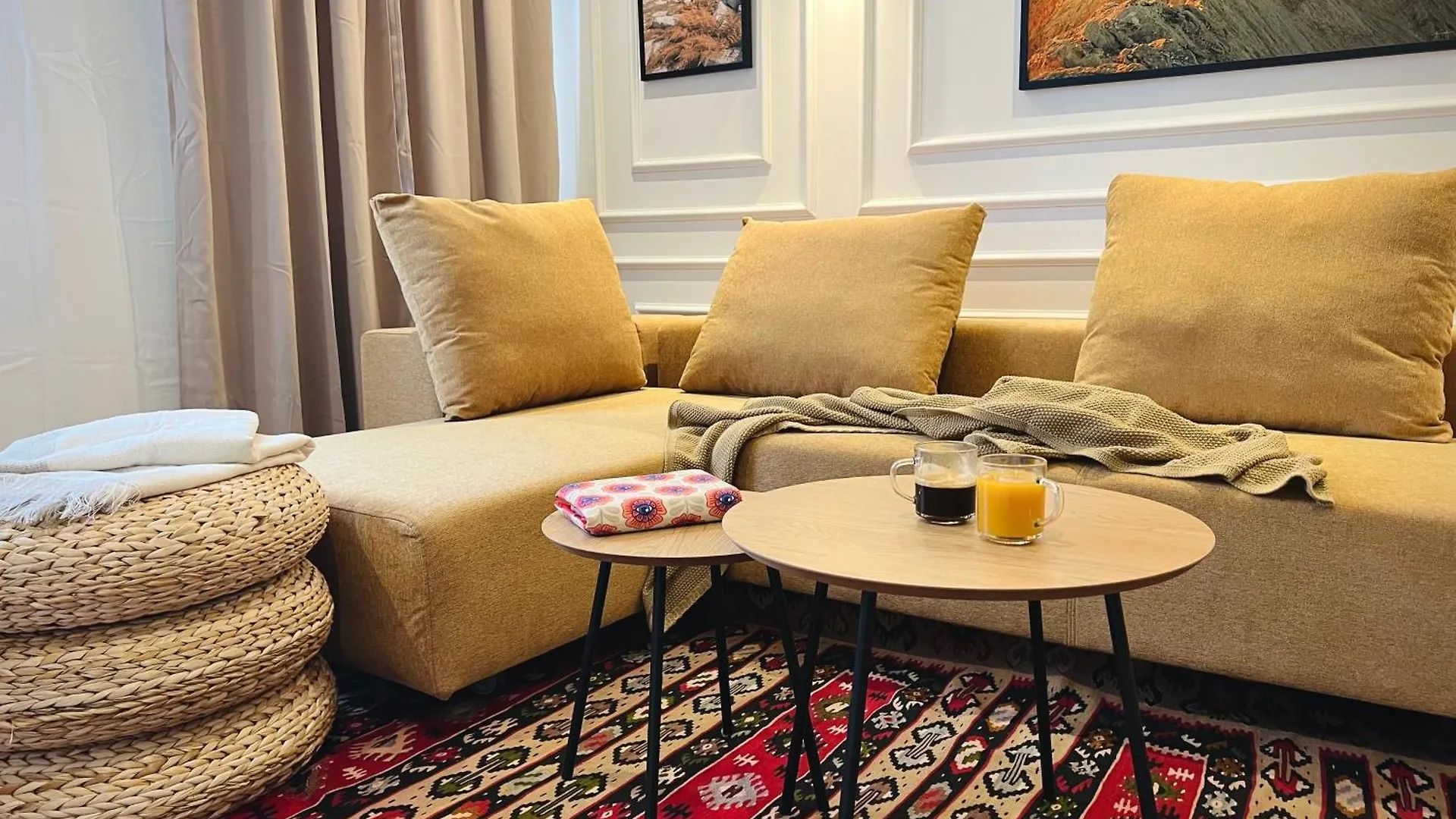 Lagom Apartment - Next To The Gondola Bansko Bulgarije