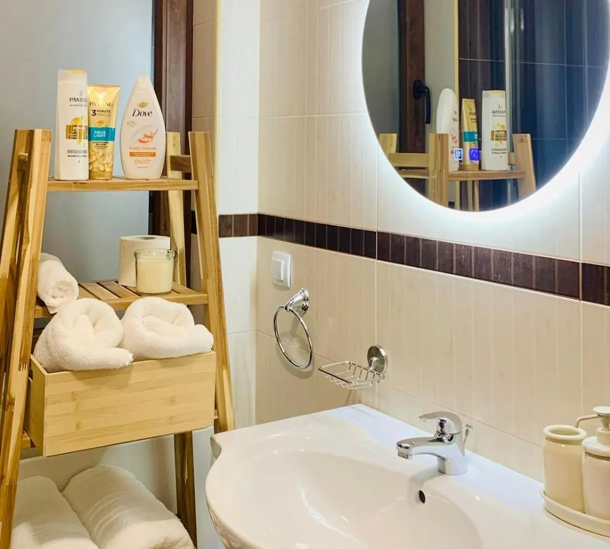 Lagom Apartment - Next To The Gondola Bansko Bulgarije